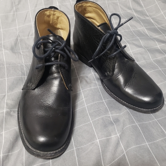 Frye Phillip Chukka Leather Ankle Boots Black Shoes Lace Up Size 6B - Picture 3 of 16